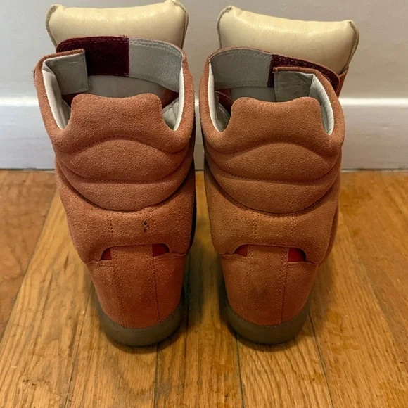 Isabel Marant Red Suede High-Top Sneakers - Picture 3 of 5